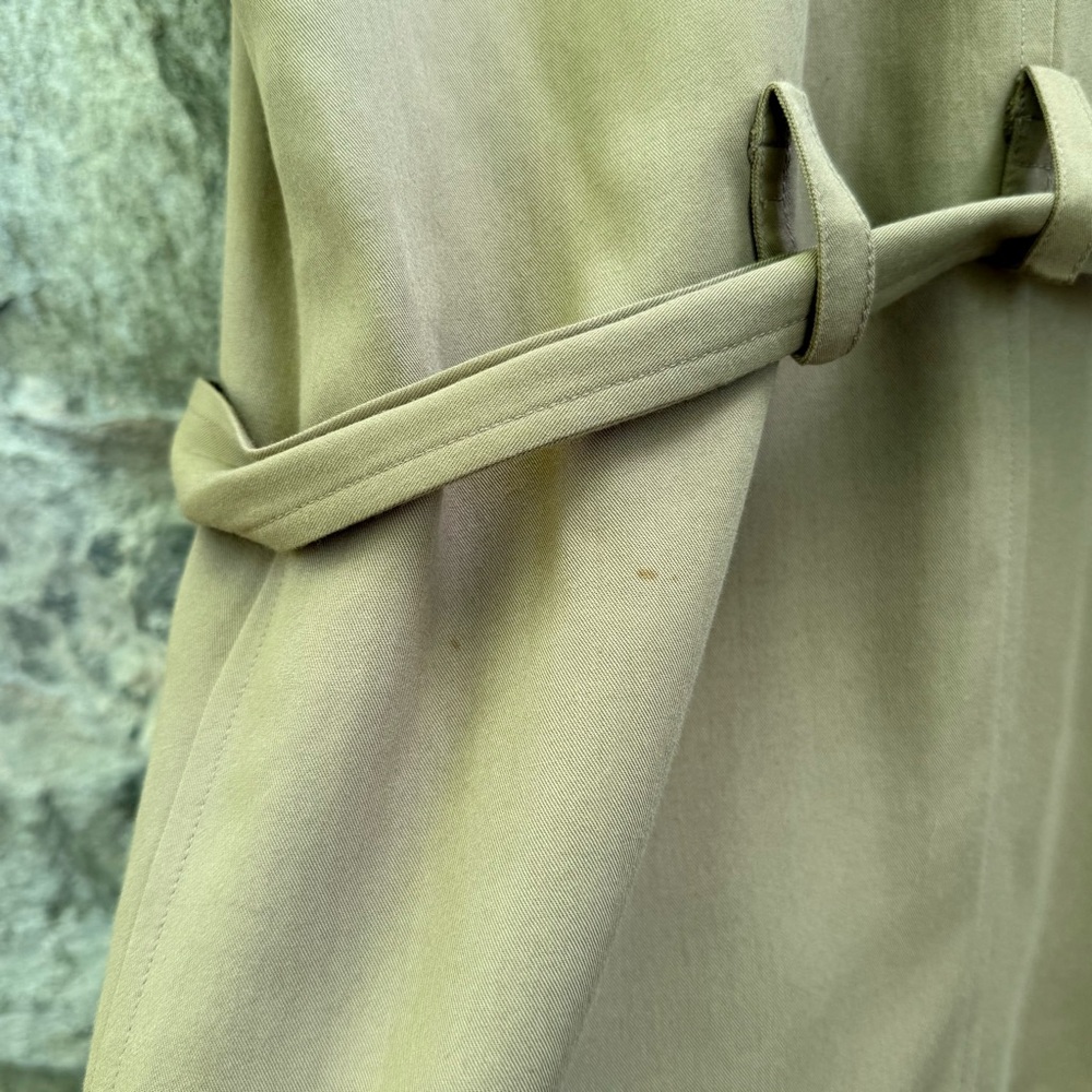 Vintage 90s Safari Vibes Khaki Sleeveless Button-Up Vest with Belt size 8 medium - Picture 8 of 8